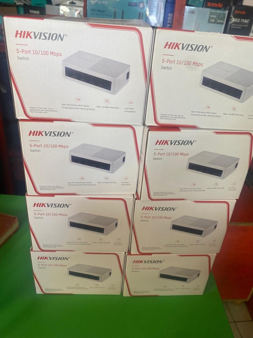 Hikvision 5-Port 10/100Mbps Unmanaged Switch