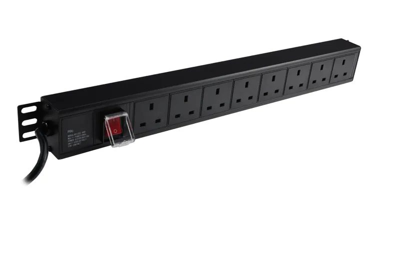Giganet 8 Way Horizontal PDU
